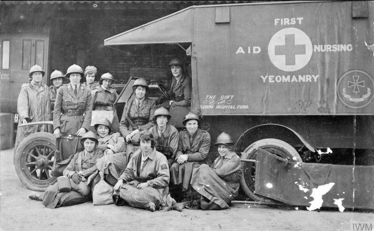 British Nurses & Ambulance, WWI