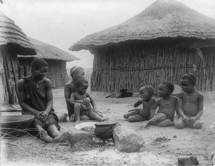 Ndebele Women & Children