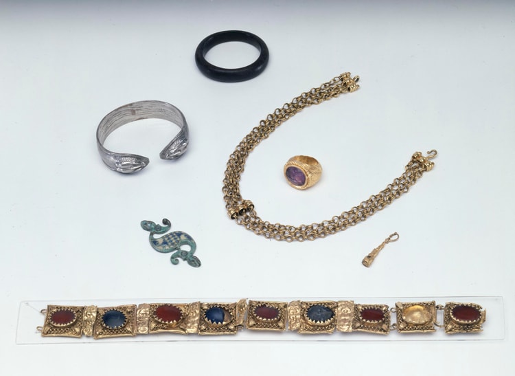 Jewelry from Roman Britain