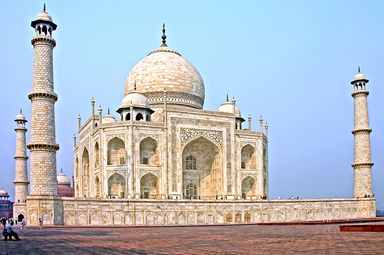 Taj Mahal, Side View