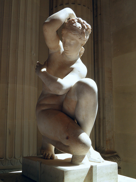 Crouching Aphrodite, Louvre