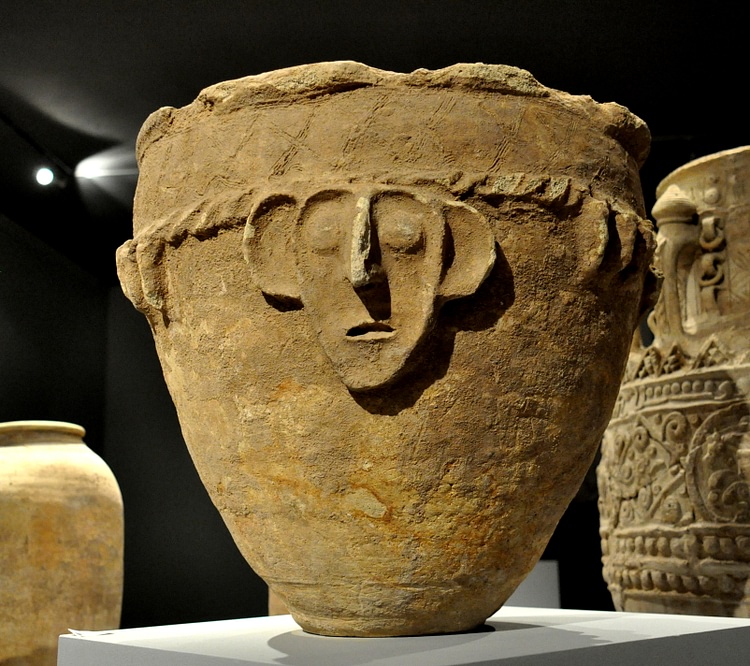 Pottery Basin from Akkadian period