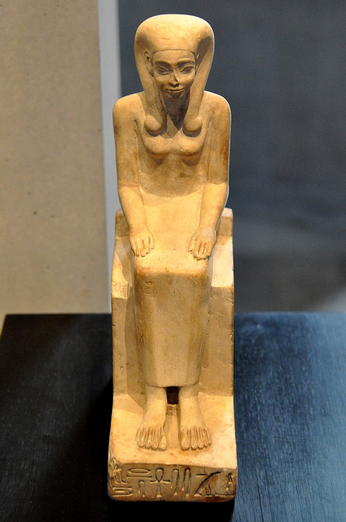 Statue of Senet-iatju