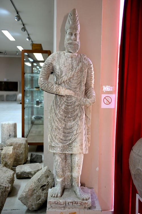 Statue of Priest Bano Abdo from Hatra