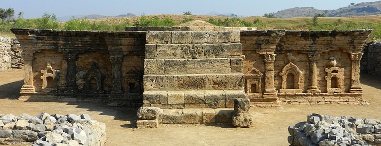 Double-Headed Eagle Stupa