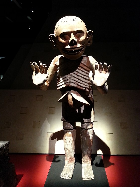 Mictlantecuhtli Statue