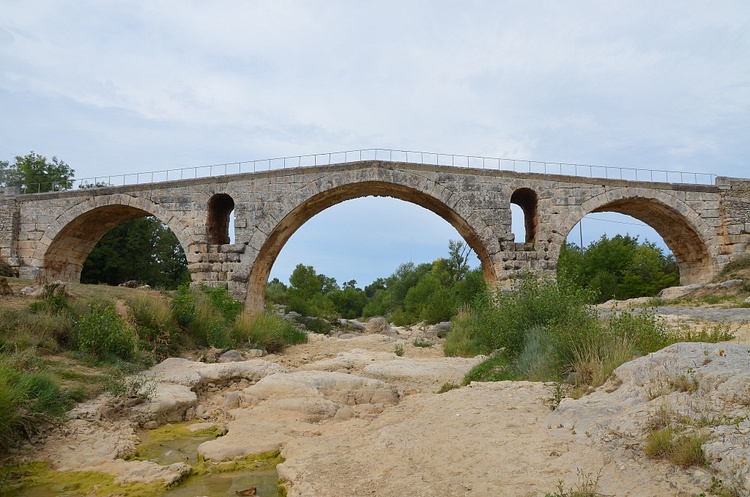Roman Bridge, Pont Julien
