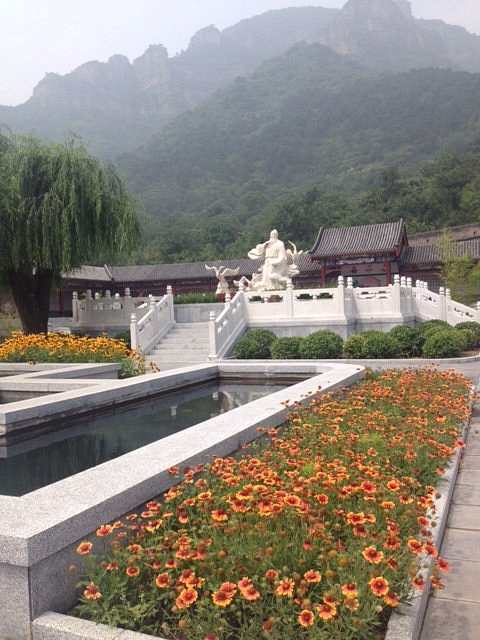 Mao's Garden at the Great Wall of China