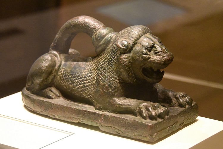 Achaemenid Lion Weight