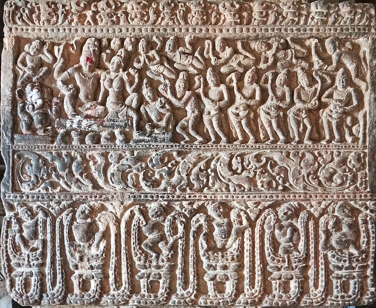 Hara Gauri in Virupaksha Temple, Pattadakal