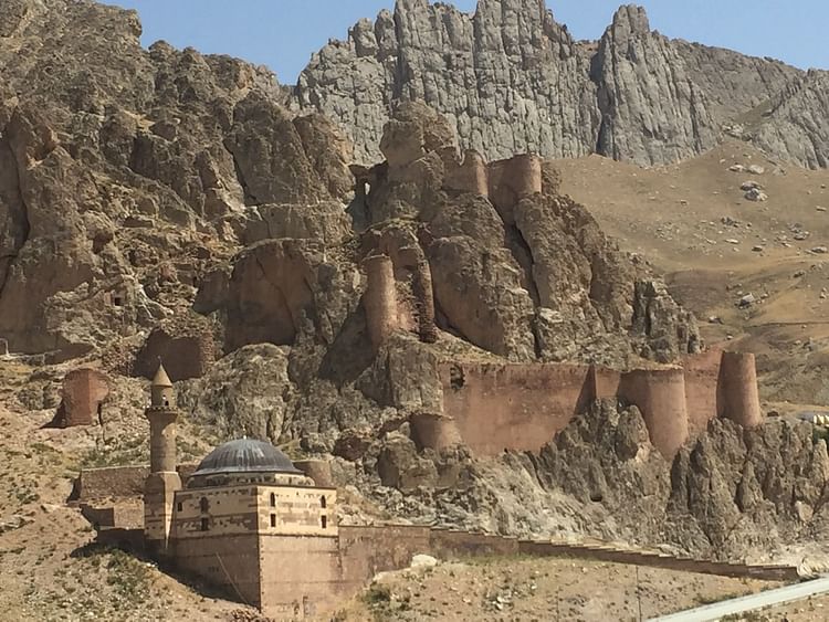 Urartian Fortress & Tomb