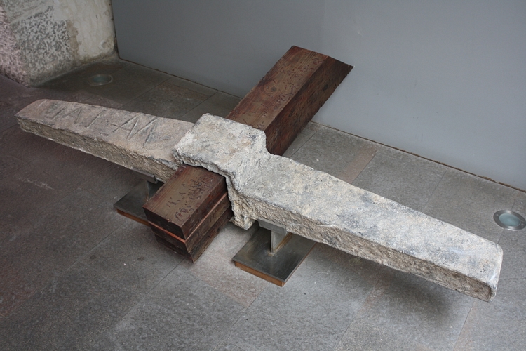 Roman Stone Anchor