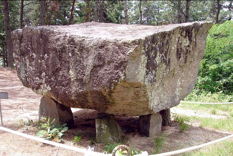 Dolmen, Gochang Korea