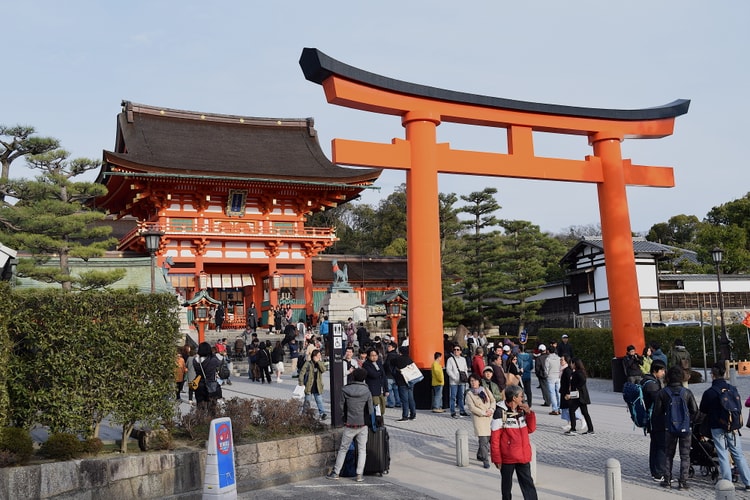 Temples et sanctuaires japonais - Les sites spirituels et religieux au Japon Temples et sanctuaires japonais - Les sites spirituels et religieux au Japon