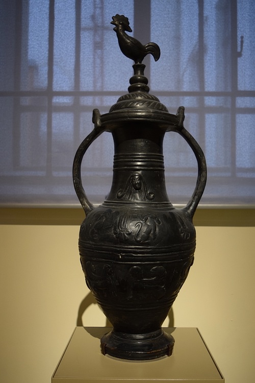Etruscan Bucchero Vase