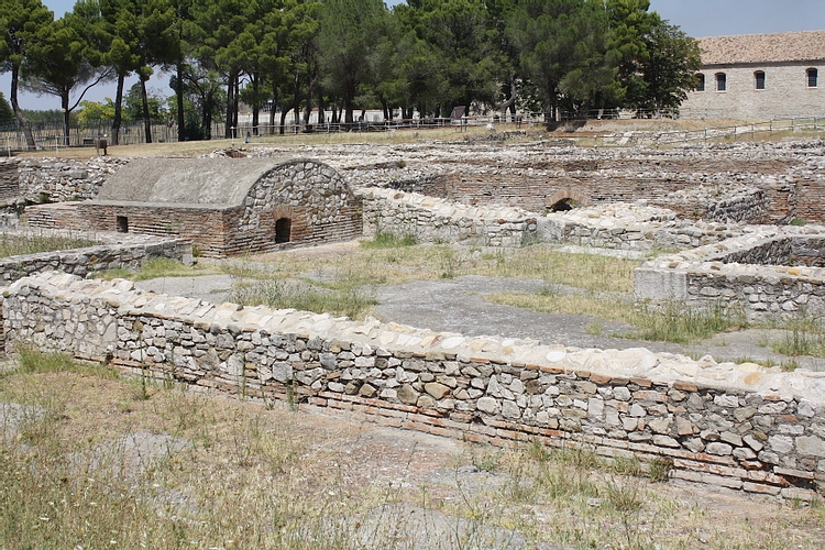Kilns, Roman Baths of Venusia
