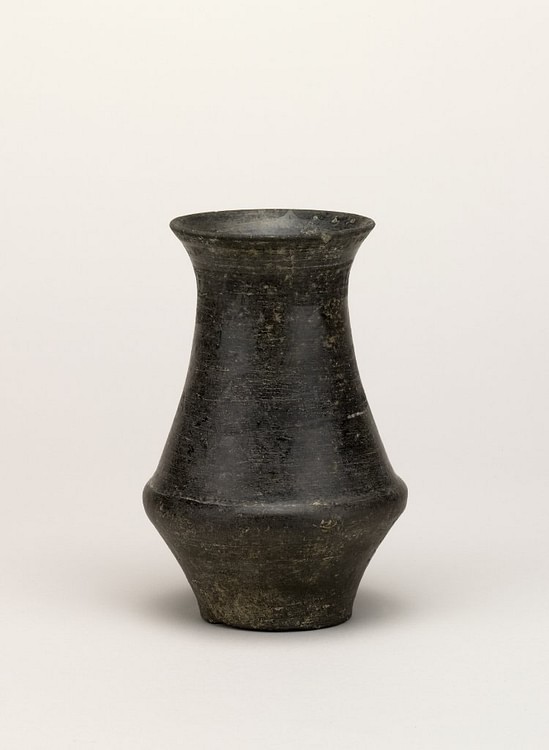 Longshan Black Pottery Vase