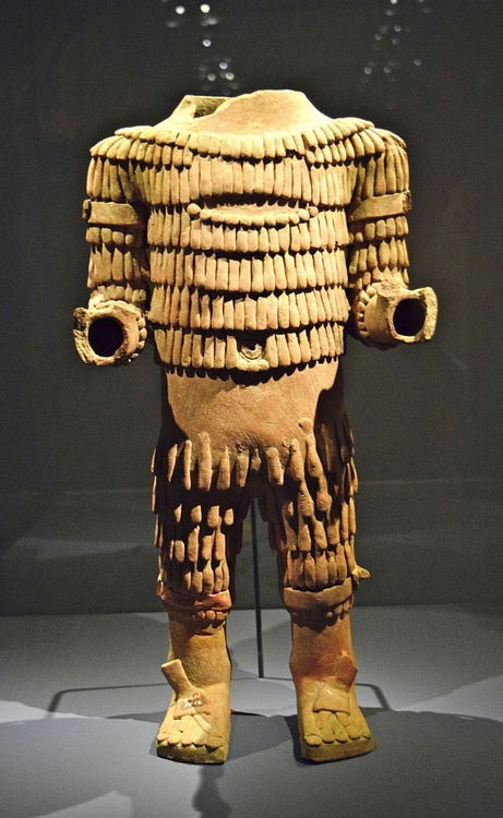 Headless Mayan Divinity or Prest