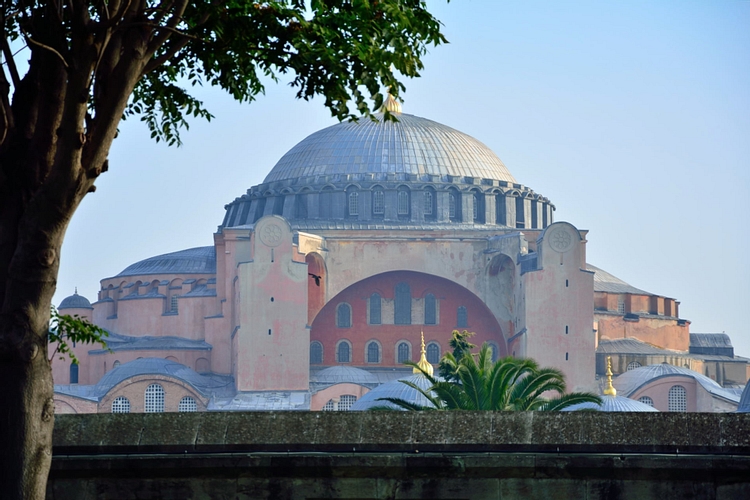 Hagia Sophia, Exterior