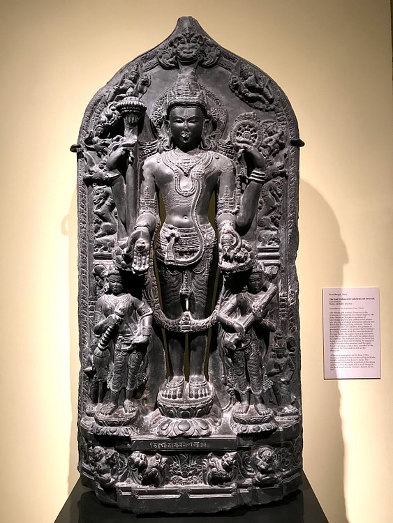 Vishnu with Lakshmi and Saravati