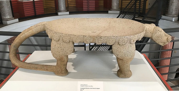 Ceremonial Metate in the Form of a Jaguar