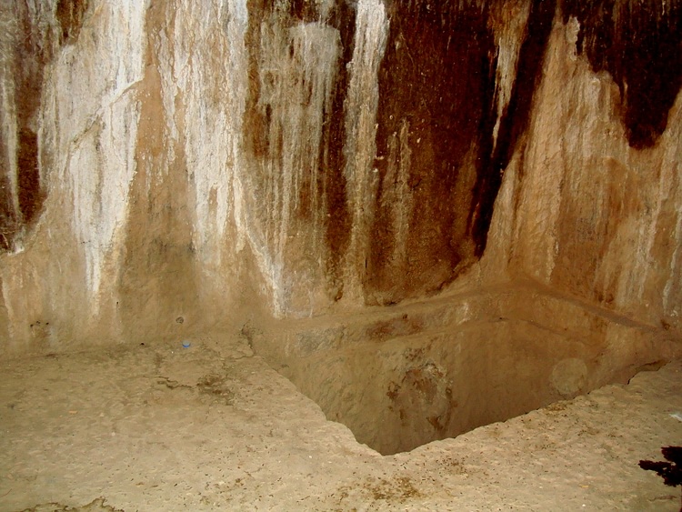 Burial Chamber, Rock-Cut Tombs of Qizqapan