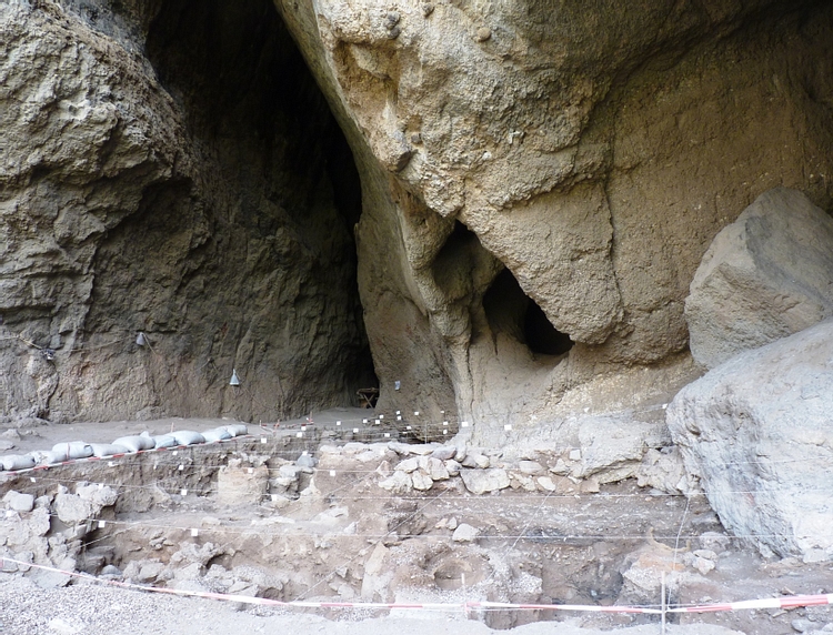 Excavations at the Areni Cave