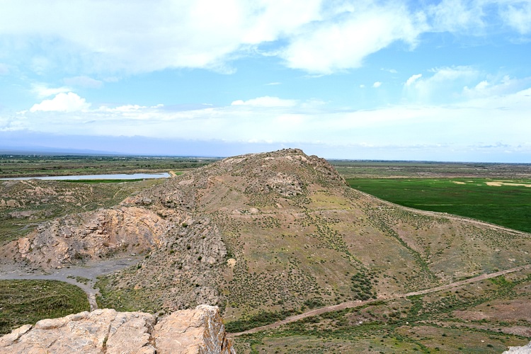 Hills of Ancient Artashat