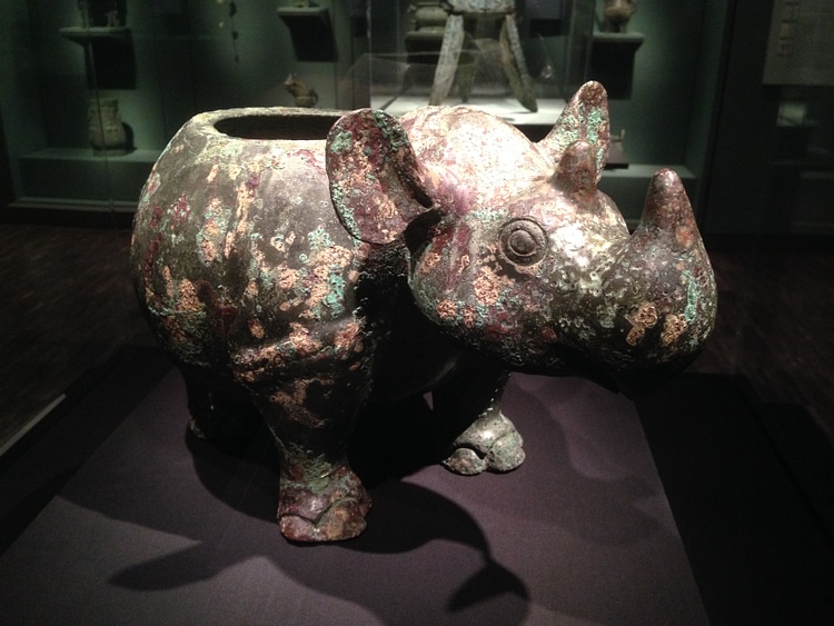 Bronze Ritual Vessel in the Shape of a Rhinoceros