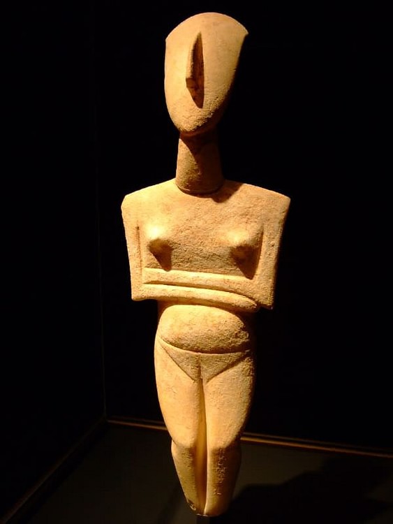 Cycladic Figurine c. 2400 BCE