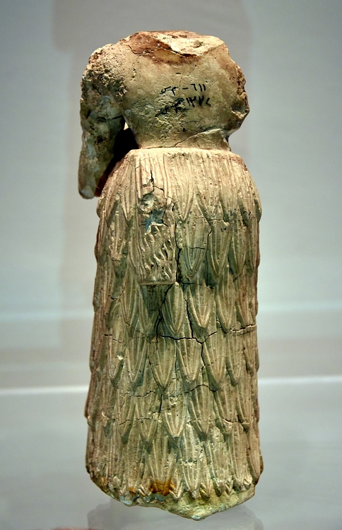 Statue of a Sumerian Male from Khafajah [Rear View]