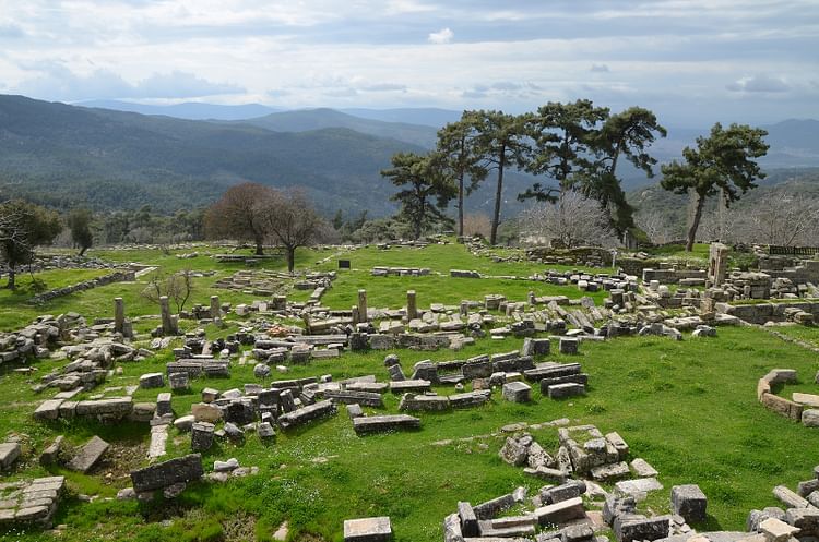 The Sanctuary of Zeus Labraundos