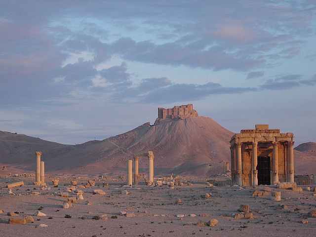 Palmyra Castle
