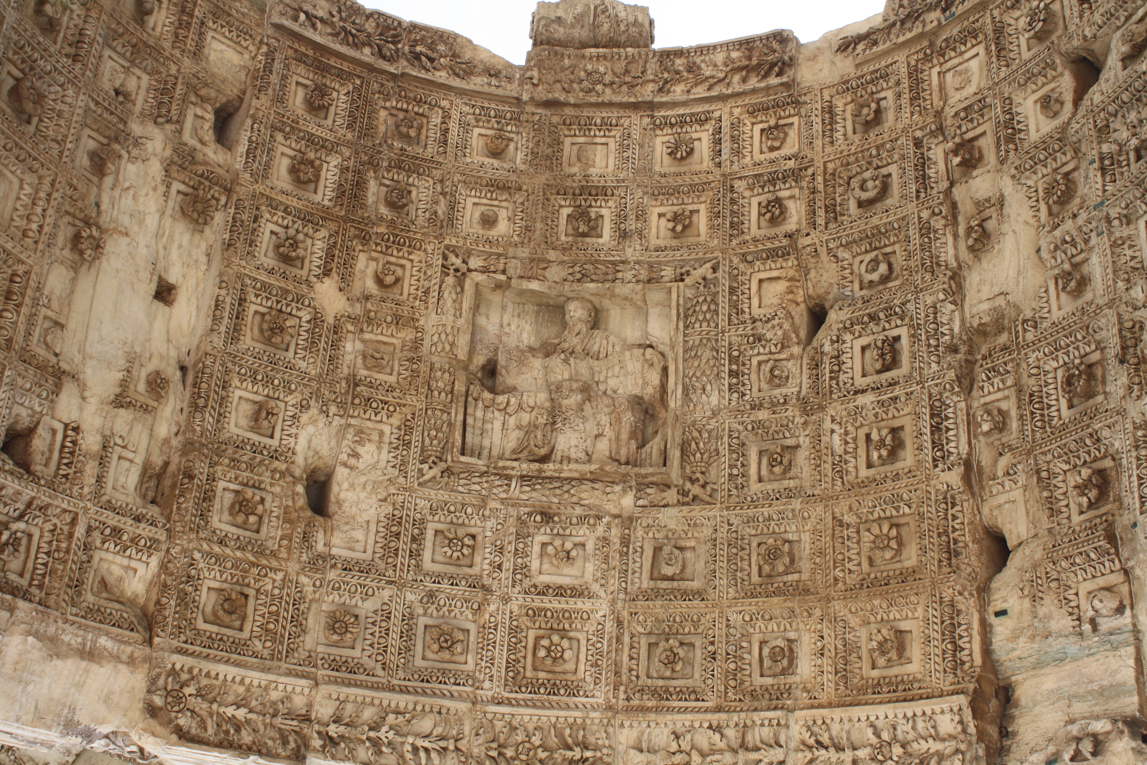 arch of titus menorah