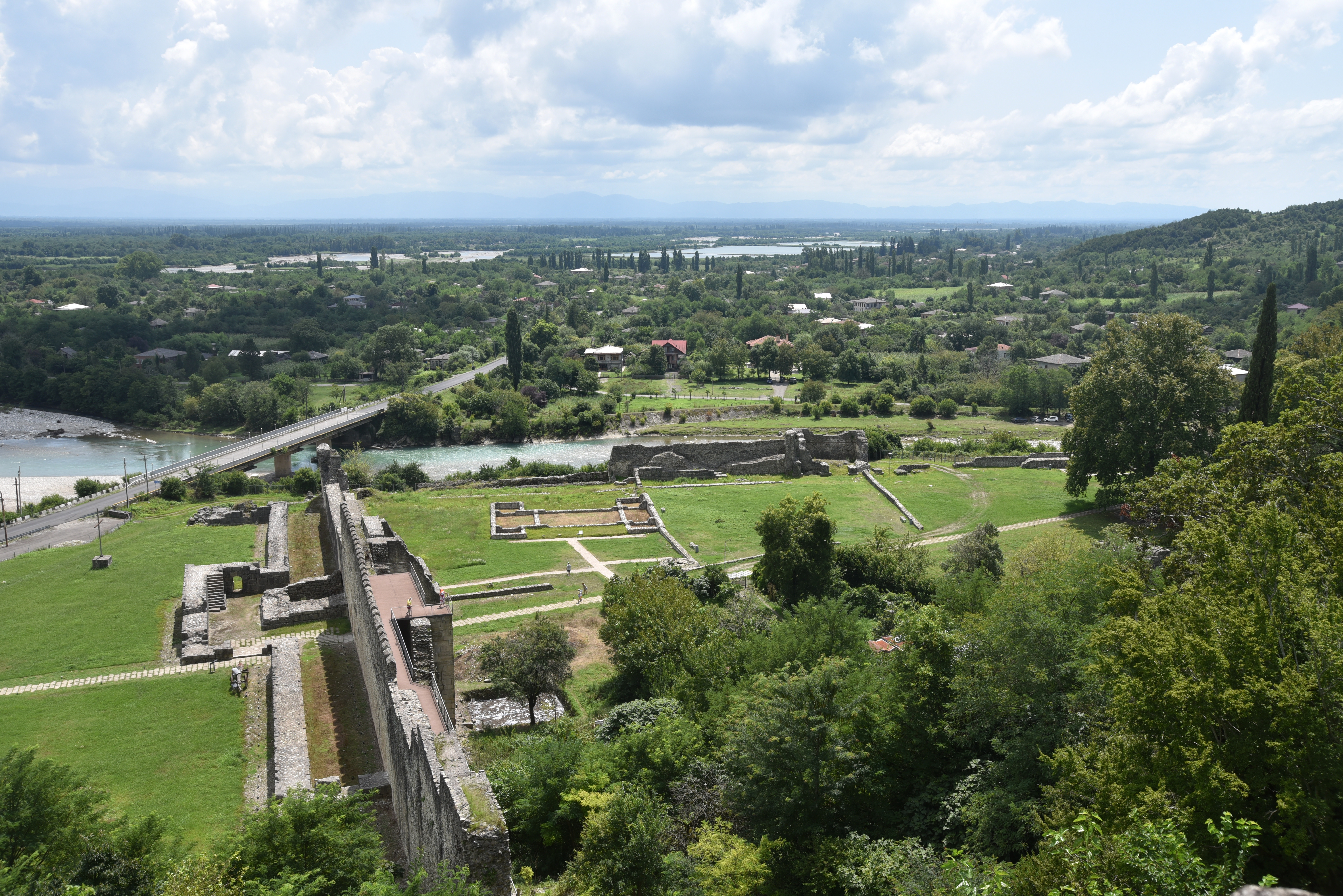 Byzantine Fortress of Archaeopolis (Nokalakevi), Georgia (Illustration) -  World History Encyclopedia