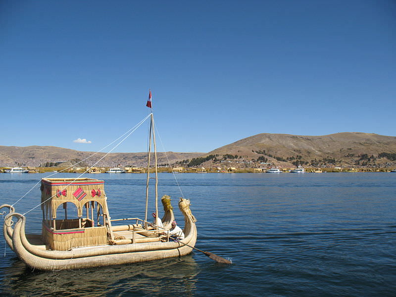China Reed Raft Traditional Reed Raft, Lake Titicaca (Illustration) - World History ...
