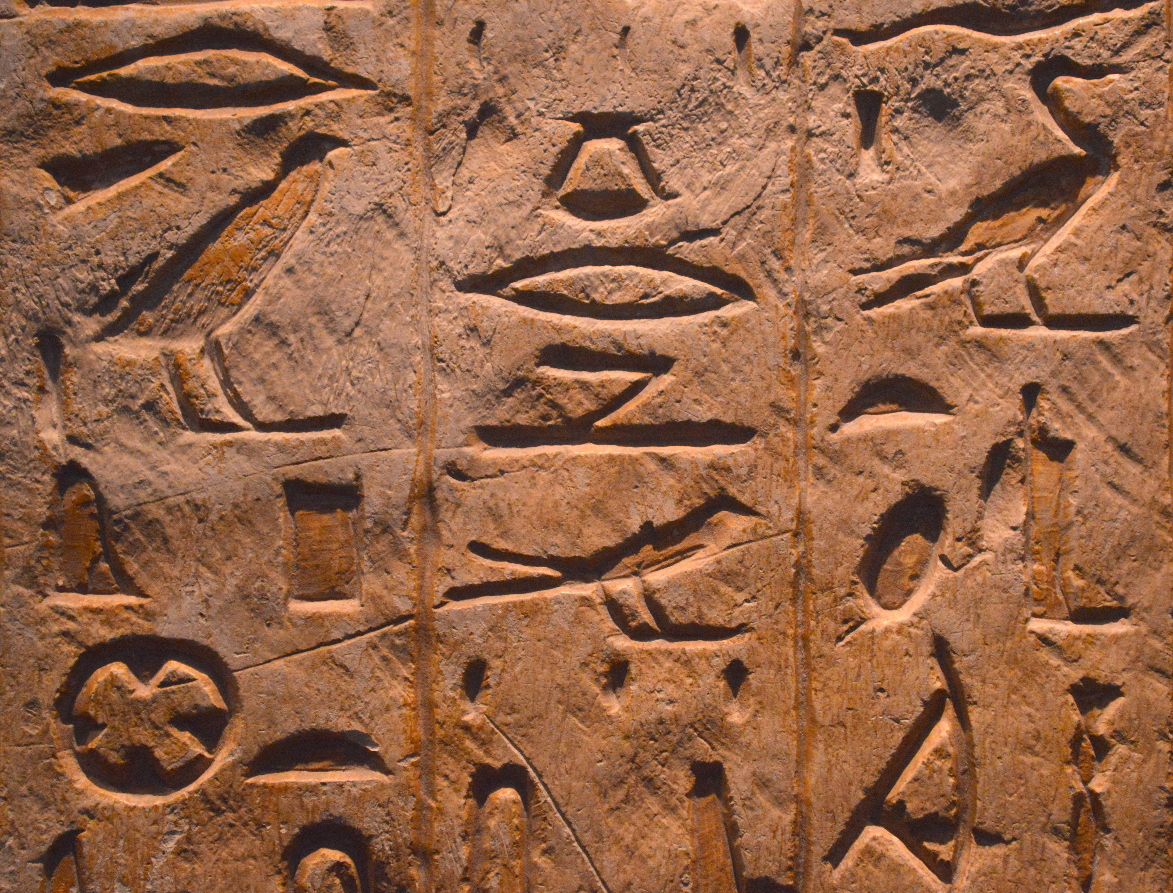 egyptian hieroglyphics nail art