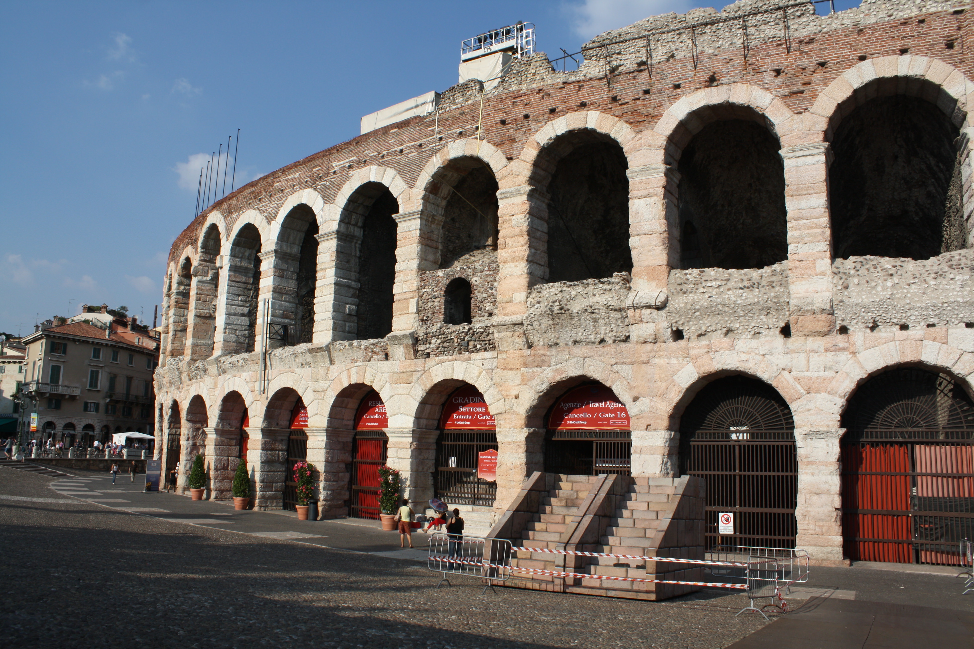 Verona Arena  Discover Italy's Ancient Roman Amphitheater