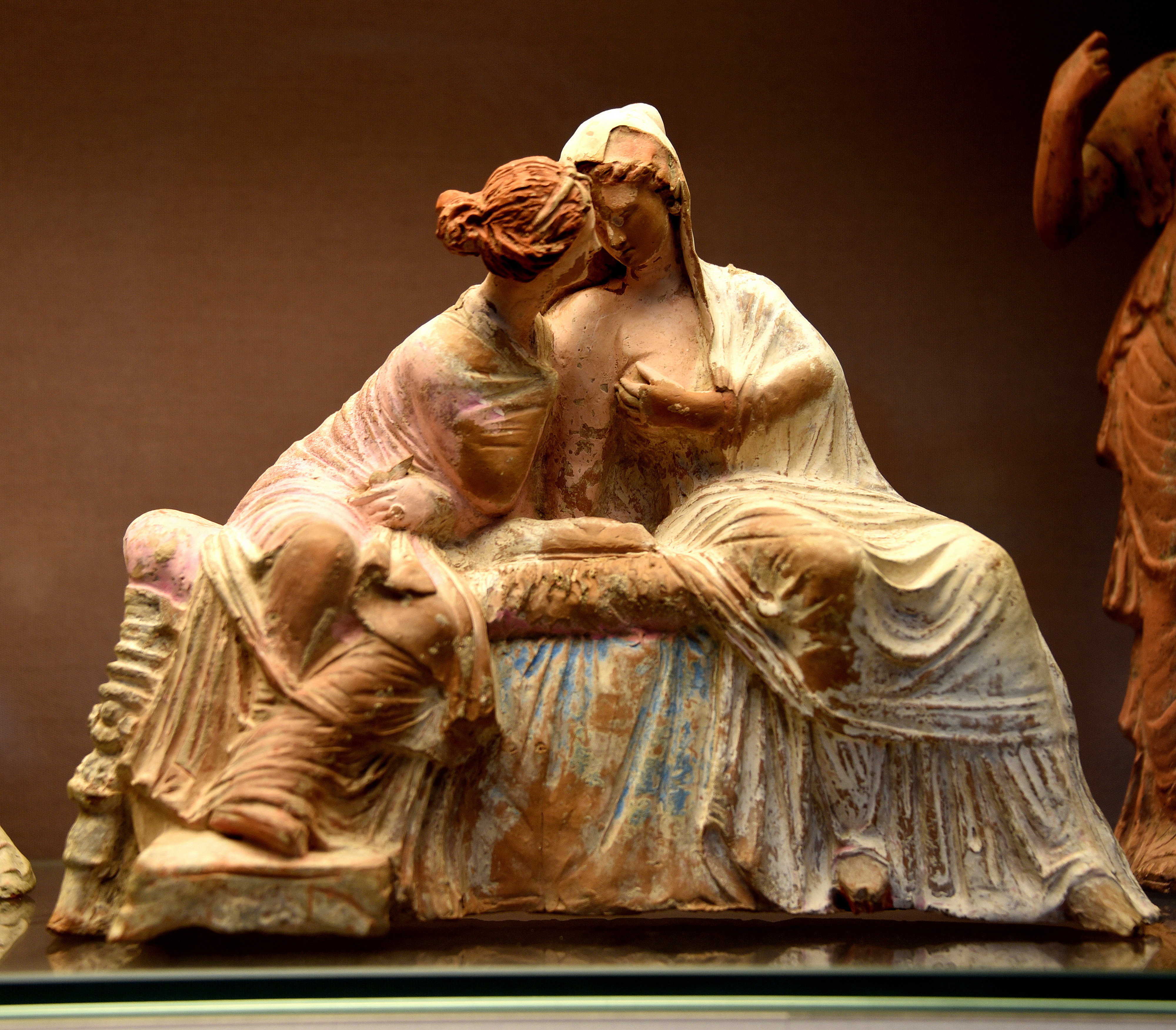 8 Different Types of Love According to the Ancient Greeks