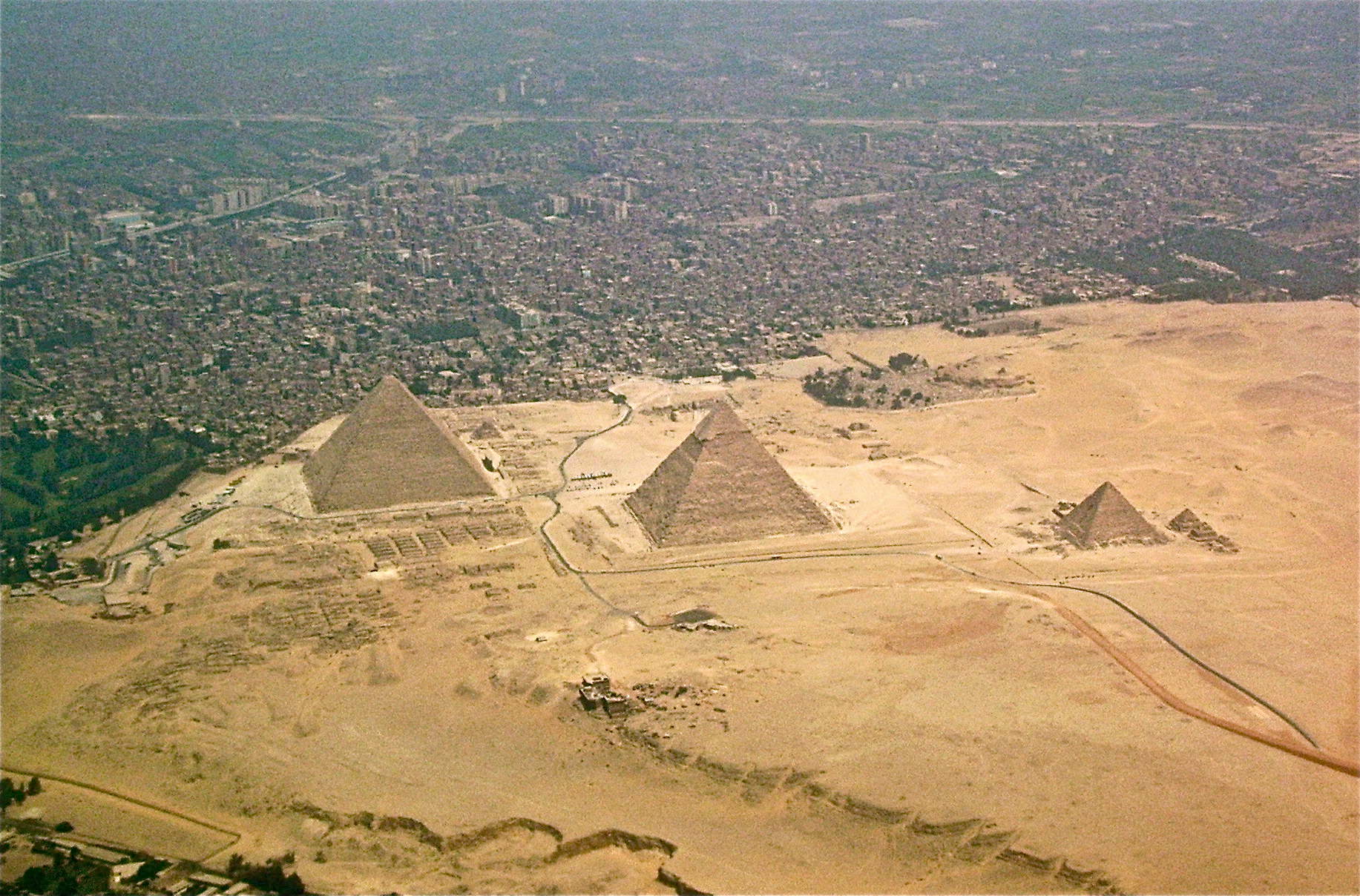 13 300+ Pyramides De Gizeh Photos, taleaux et images libre de