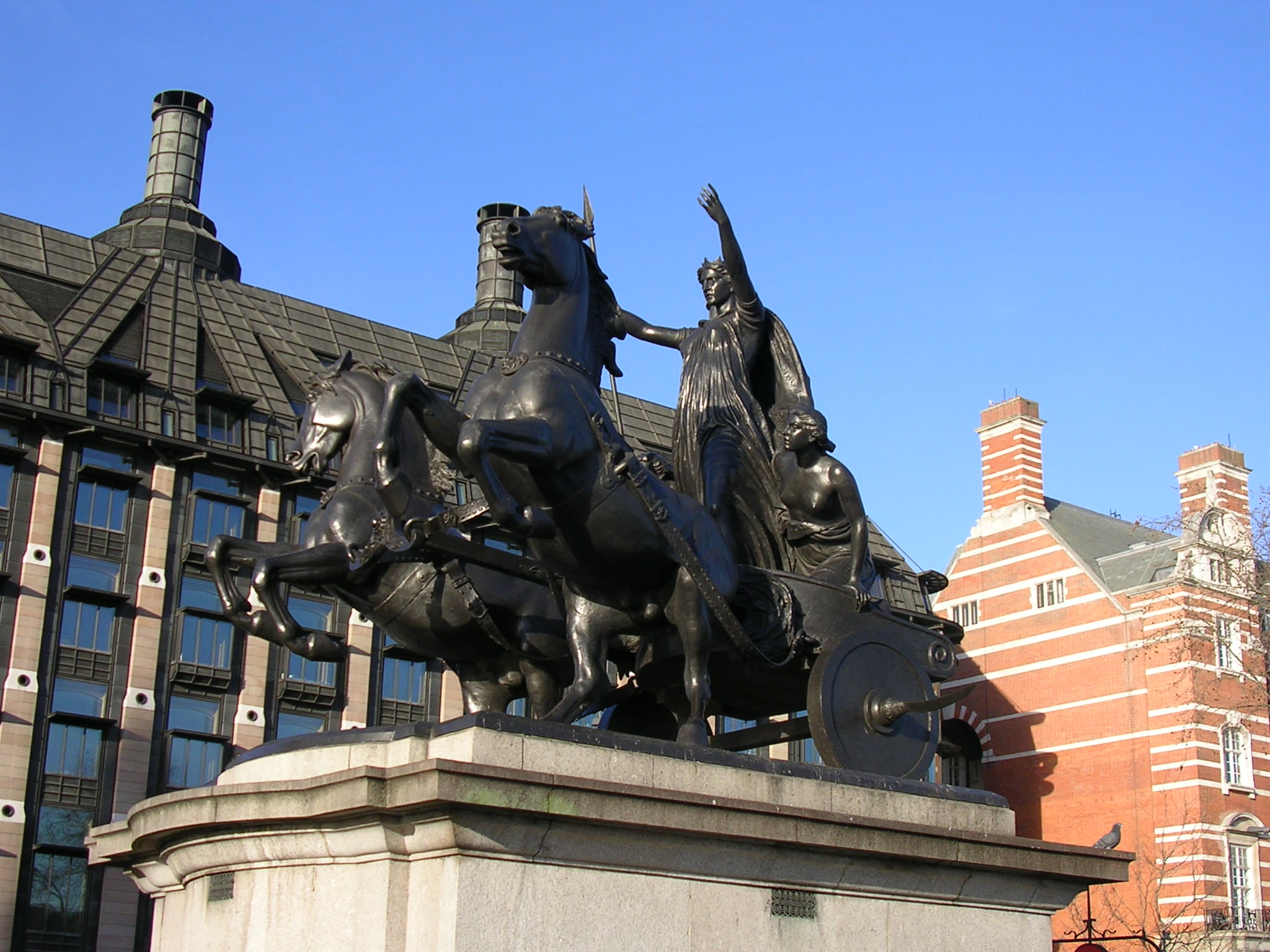 The Iceni's Queen Boudicca Who Revolted Against Roman Rule, MessageToEagle.com