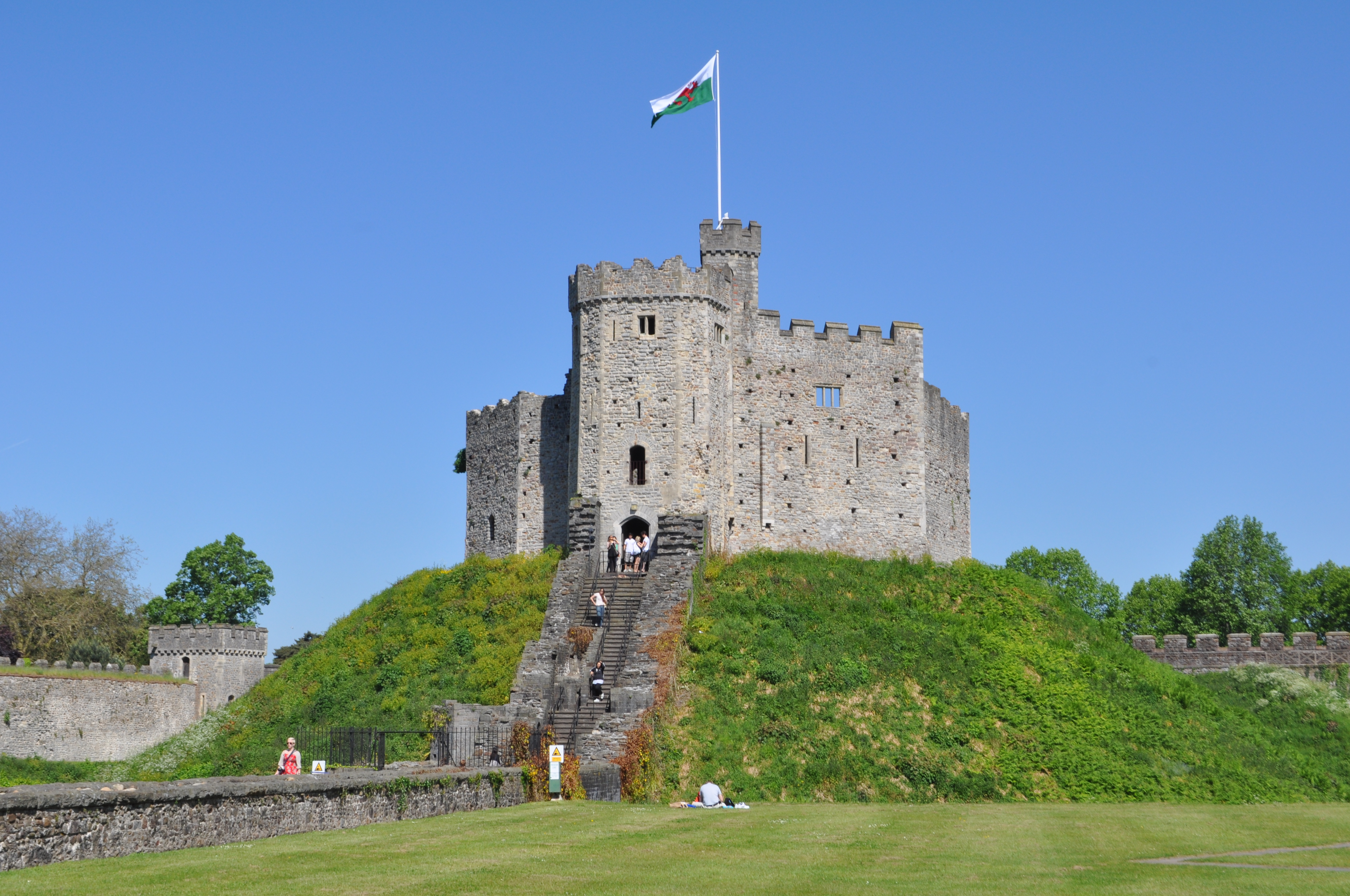 Cardiff Castle Shell Keep World History Encyclopedia Cardiff Castle Shell Keep World History Encyclopedia