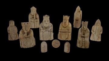 Lewis Chess Set - 3D View
