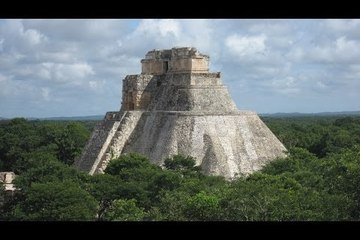 Mexico Yucatán Yukatan UXMAL Mayan Pyramid Ruins Merida Óoxmáal
